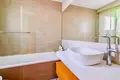 Mieszkanie 2 pokoi 153 m² Limassol, Cypr