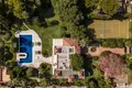 Haus 8 Schlafzimmer 1 069 m² Dos Hermanas, Spanien