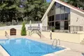 4-Schlafzimmer-Villa 250 m² Pano Platres, Zypern