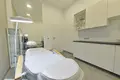 Commercial property 65 m² in Warsaw, Poland