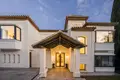 5 bedroom villa 461 m² Marbella, Spain
