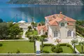 5-Schlafzimmer-Villa 530 m² Kunje, Montenegro