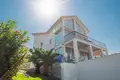 Haus 8 Schlafzimmer  Lustica, Montenegro