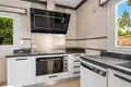 4 bedroom house 292 m² Urbanizacion Dona Pepa, Spain