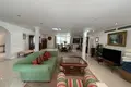 5 bedroom house 400 m² Artola, Spain