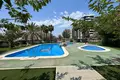 Mieszkanie 2 pokoi 94 m² Alicante, Hiszpania