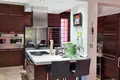 Mieszkanie 5 pokojów 200 m² Limassol, Cypr