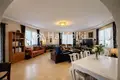 Villa 7 chambres 380 m² Nea Flogita, Grèce