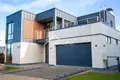 Haus 5 zimmer 253 m² in Pinki, Lettland