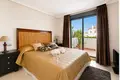 2 bedroom apartment 118 m² Estepona, Spain