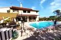 7-Schlafzimmer-Villa 375 m² lAlfas del Pi, Spanien