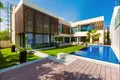Villa de 4 habitaciones 6 600 m² Dubái, Emiratos Árabes Unidos
