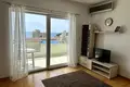 2 bedroom apartment 81 m² Petrovac, Montenegro