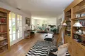 villa de 5 chambres 240 m² France, France