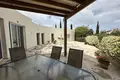 Bungalow de 3 dormitorios 150 m² Chloraka, Chipre