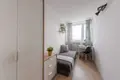 Apartamento 5 habitaciones 70 m² en Varsovia, Polonia