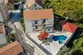 Haus 5 zimmer 240 m² Tivat, Montenegro