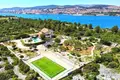 4-Schlafzimmer-Villa 315 m² Grad Sibenik, Kroatien