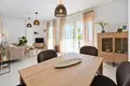 2 bedroom apartment 112 m² Dos Hermanas, Spain