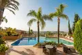 Wohnung 3 Schlafzimmer 270 m² San Pedro Alcantara, Spanien