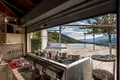 Hotel 900 m² in Marathon, Greece