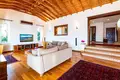 9-Zimmer-Villa 600 m² Kaş, Türkei