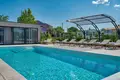 Haus 5 Schlafzimmer 350 m² Vodnjan, Kroatien
