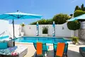 Haus 4 Schlafzimmer 232 m² Dos Hermanas, Spanien
