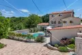 3 room house 218 m² Opcina Svetvincenat, Croatia