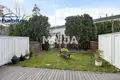 Adosado  Mossakrog, Finlandia