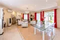 5 bedroom house 339 m² Dos Hermanas, Spain