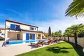 Haus 4 Schlafzimmer 185 m² Dobrauen, Kroatien