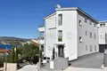 Дом 7 комнат 690 м² Okrug Gornji, Хорватия