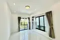 5-Zimmer-Villa 180 m² Thep Krasatti, Thailand