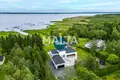 Dom  Oulunsalo, Finlandia