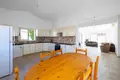 Mieszkanie 4 pokoi 212 m² Chloraka, Cypr