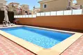 Villa de tres dormitorios 150 m² Orihuela, Španjolska