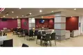 Espace Commercial à Vendre au Centre-Ville!