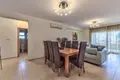 Apartamento 3 habitaciones 170 m² en Koinoteta Agiou Tychona, Chipre