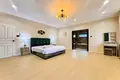 Haus 5 Schlafzimmer  in Pattaya, Thailand