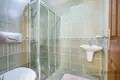 Dzielnica mieszkaniowa Fully Furnished apartment Right on the Seafront in Alanya
