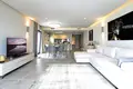 2 bedroom apartment 121 m² Marbella, Spain