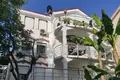 Casa 560 habitaciones  Montenegro, Montenegro
