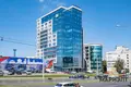 Oficina 2 habitaciones 227 m² en Minsk, Belarús