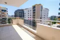 2 bedroom apartment 120 m² Mahmutlar, Turkey