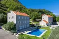 Дом 10 спален 800 м², Черногория