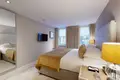 2 bedroom apartment 93 m² in London, United Kingdom