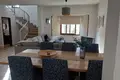 Wohnung 3 Schlafzimmer 220 m² in Moni, Zypern