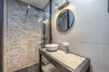 House 12 bedrooms 500 m² Dos Hermanas, Spain