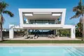 5-Schlafzimmer-Villa 630 m² Marbella, Spanien